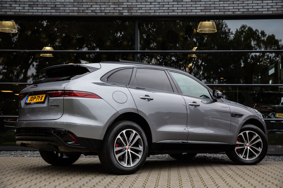 Jaguar F-PACE