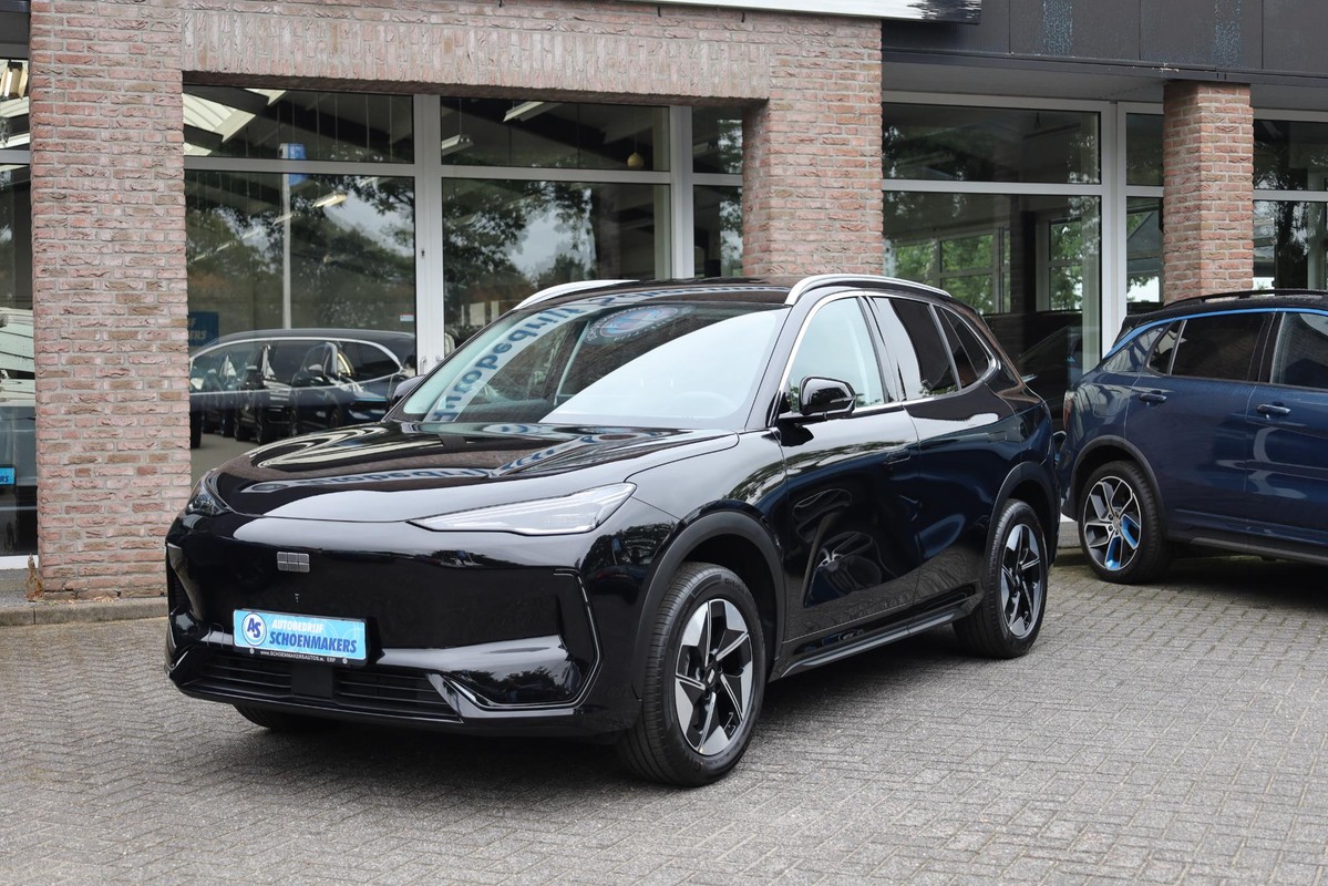 Geely E5