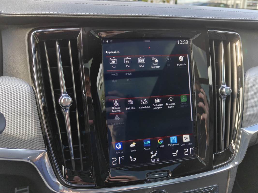 Volvo V90