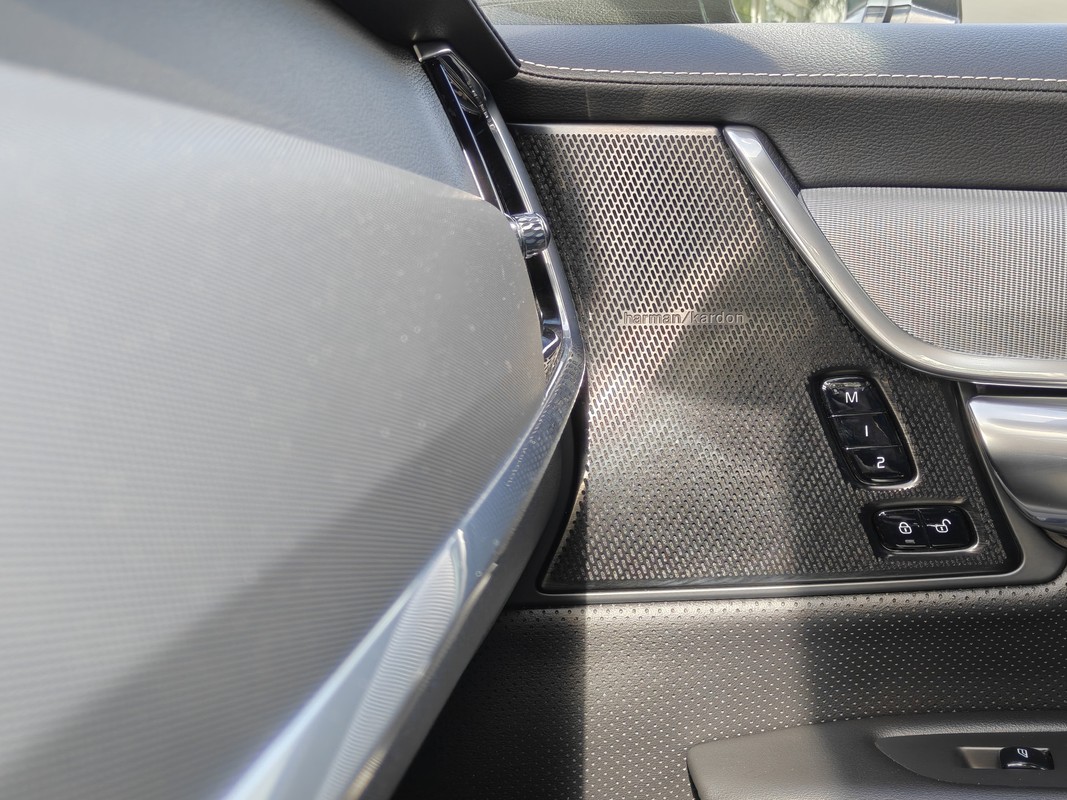 Volvo V90