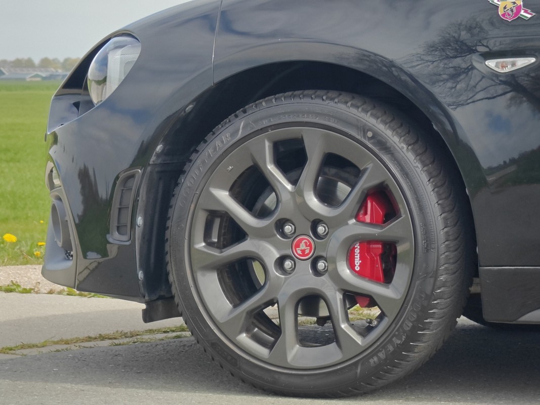Abarth 124 Spider