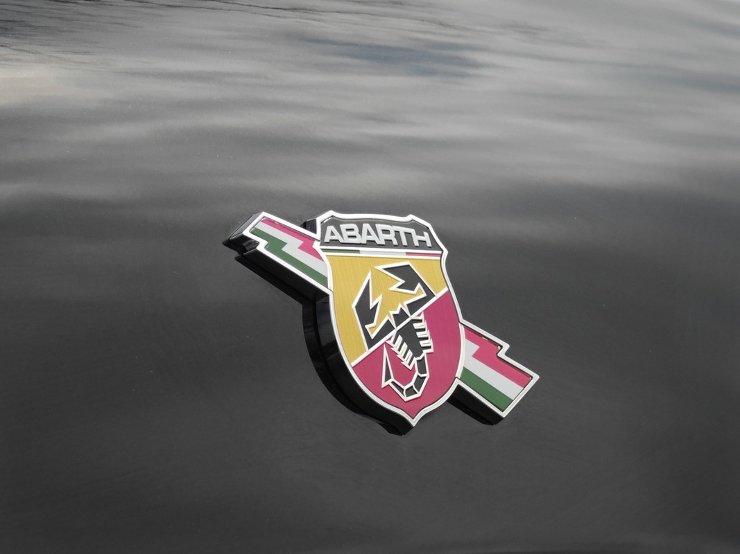 Abarth 124 Spider