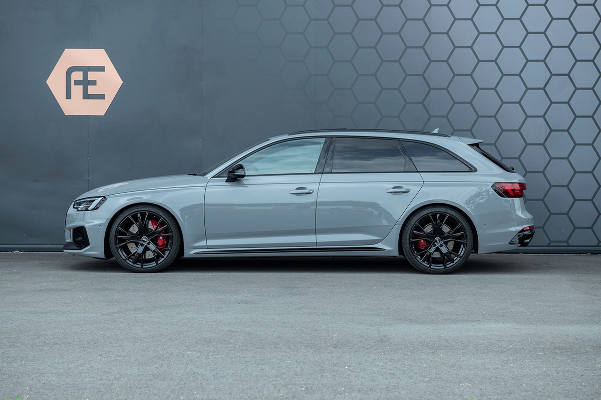 Audi RS4