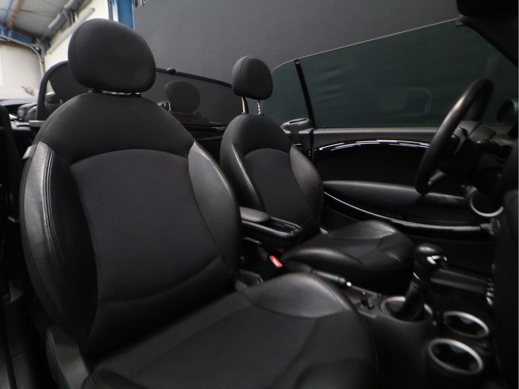 MINI Cooper Cabrio