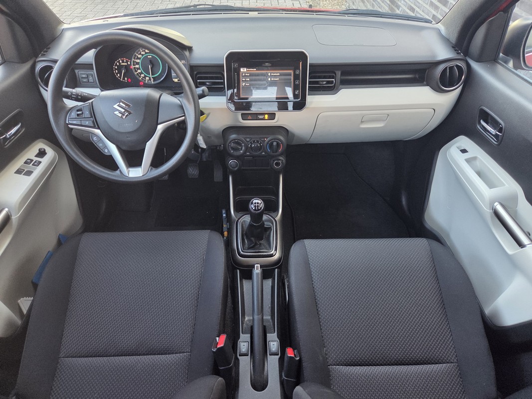 Suzuki Ignis