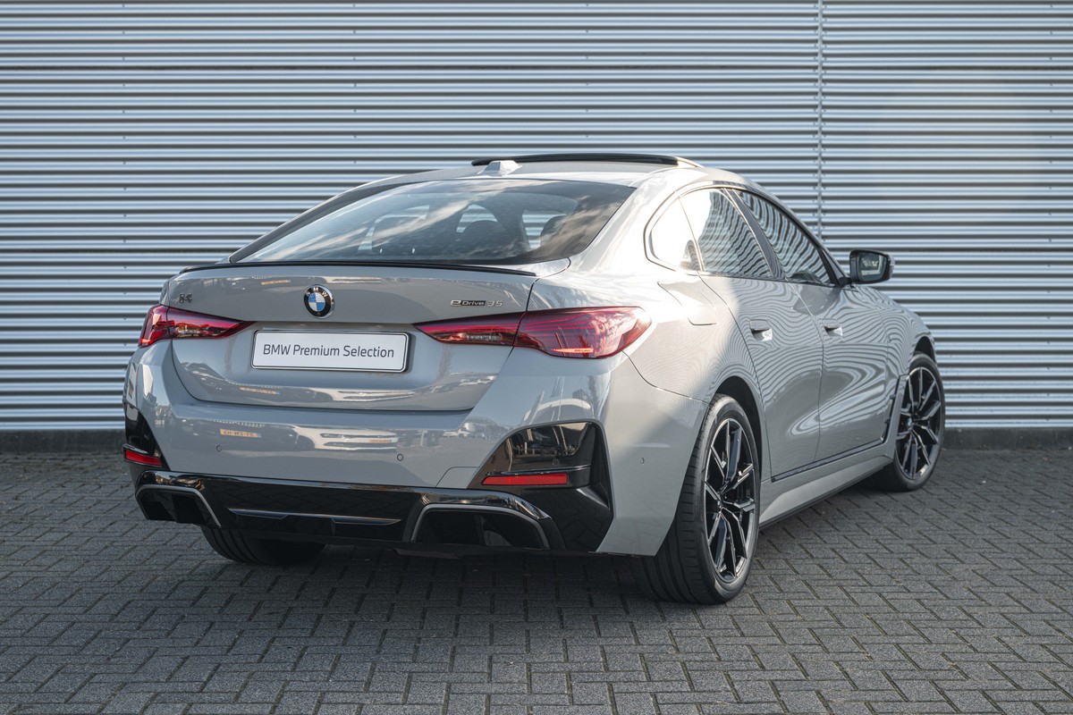 BMW i4