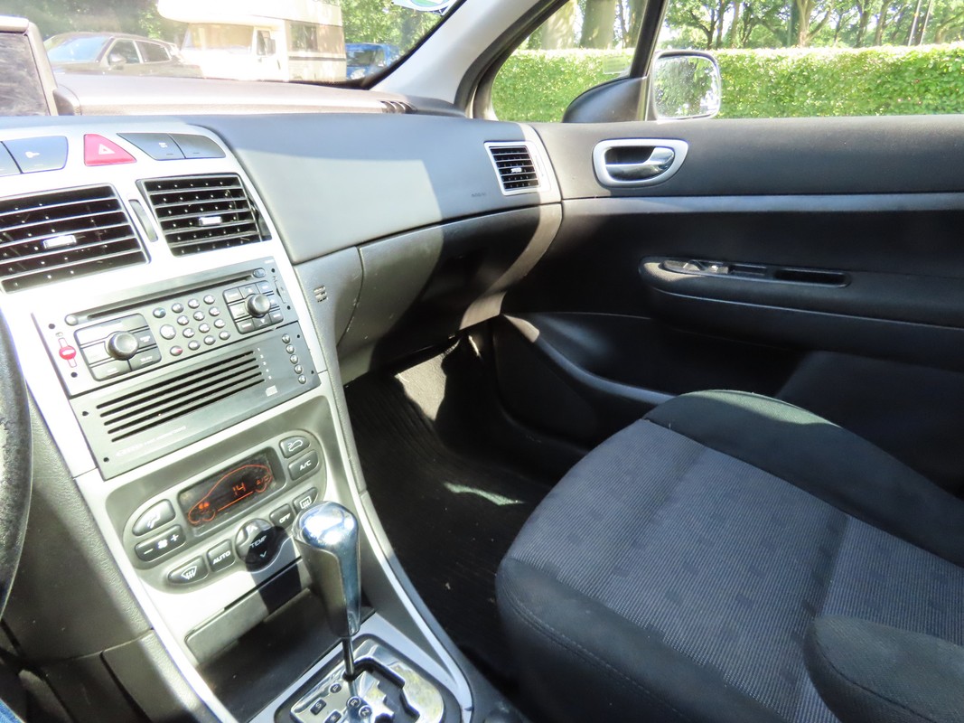 Peugeot 307