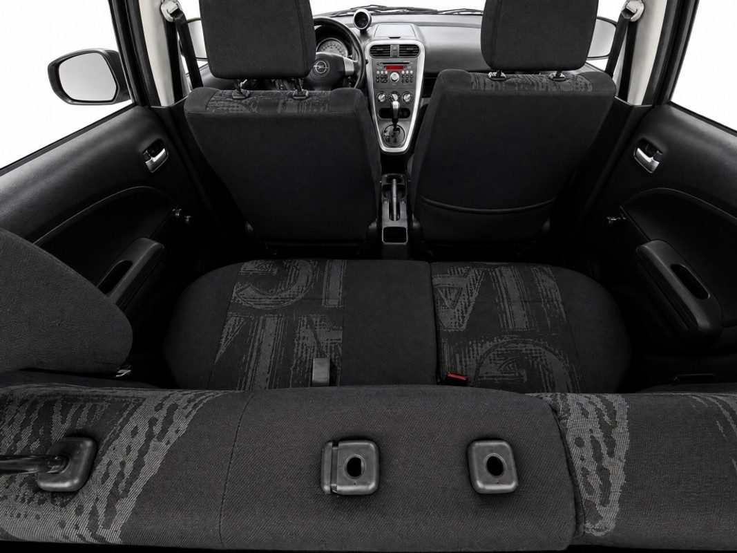 Opel Agila
