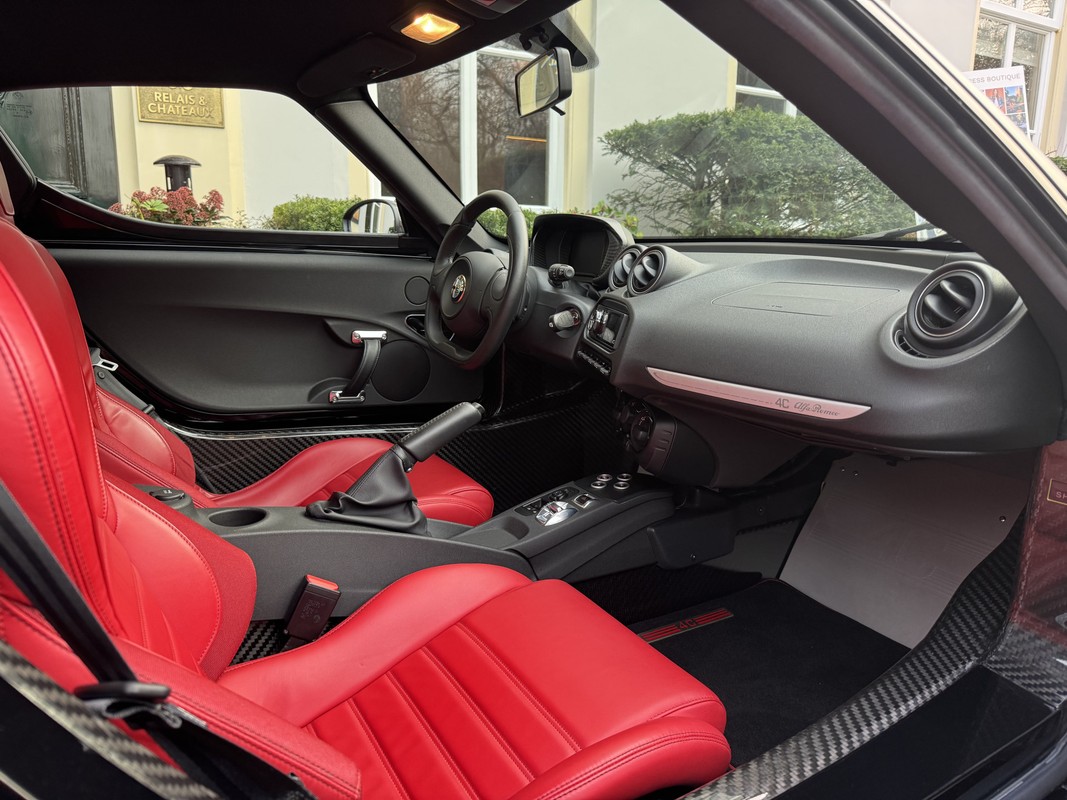 Alfa Romeo 4C