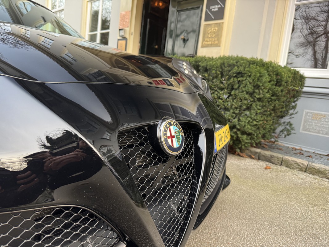 Alfa Romeo 4C