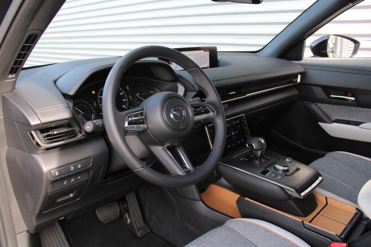 Mazda MX-30