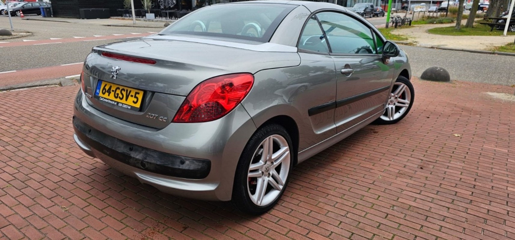Peugeot 207