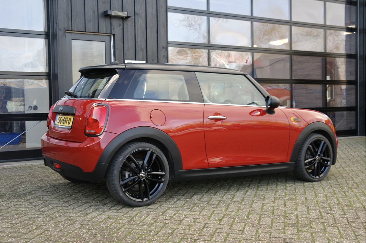 MINI One