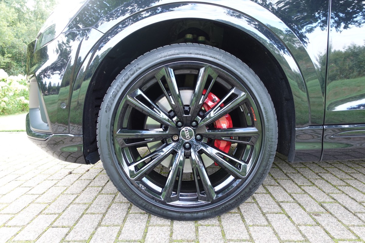 Audi SQ8