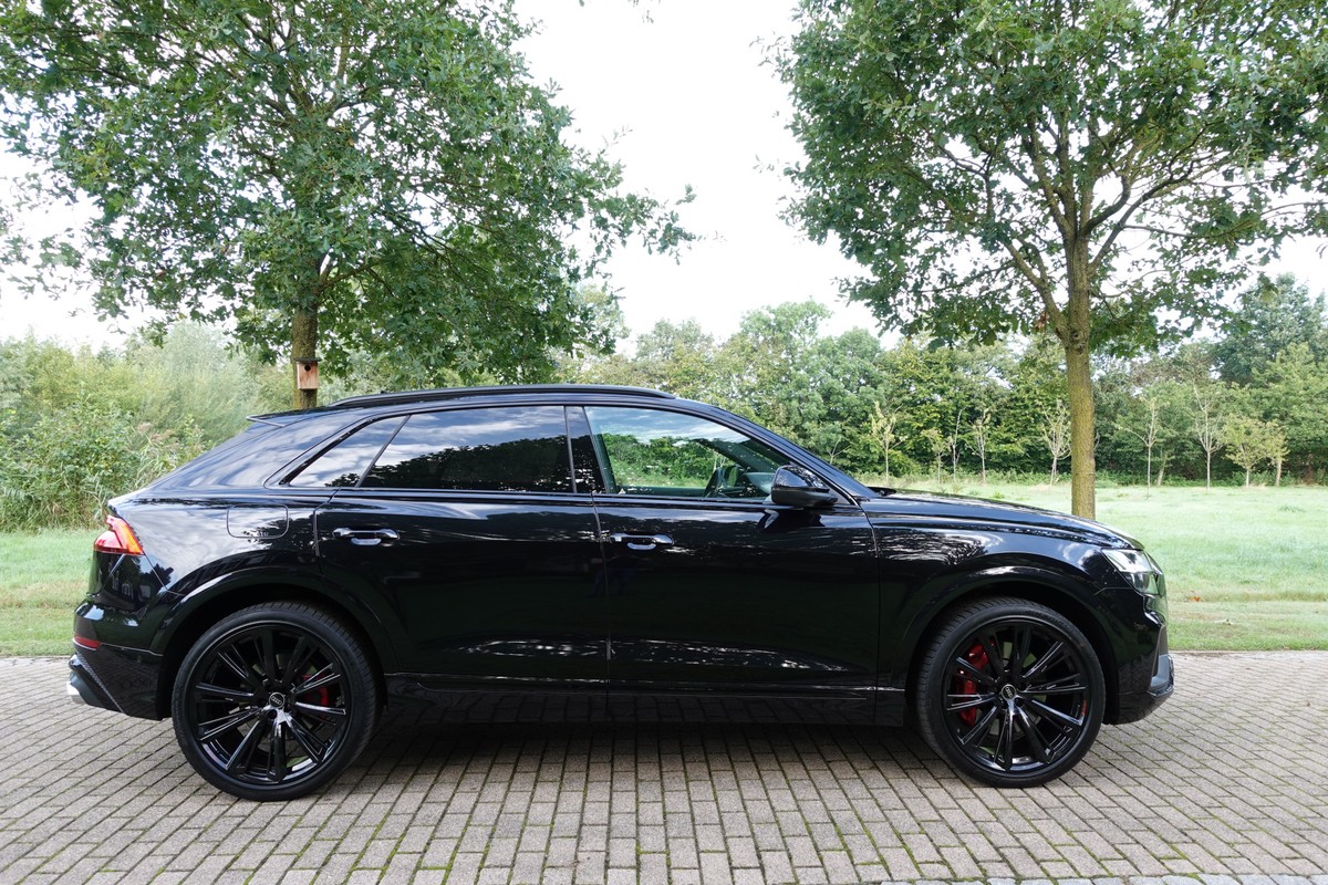 Audi SQ8