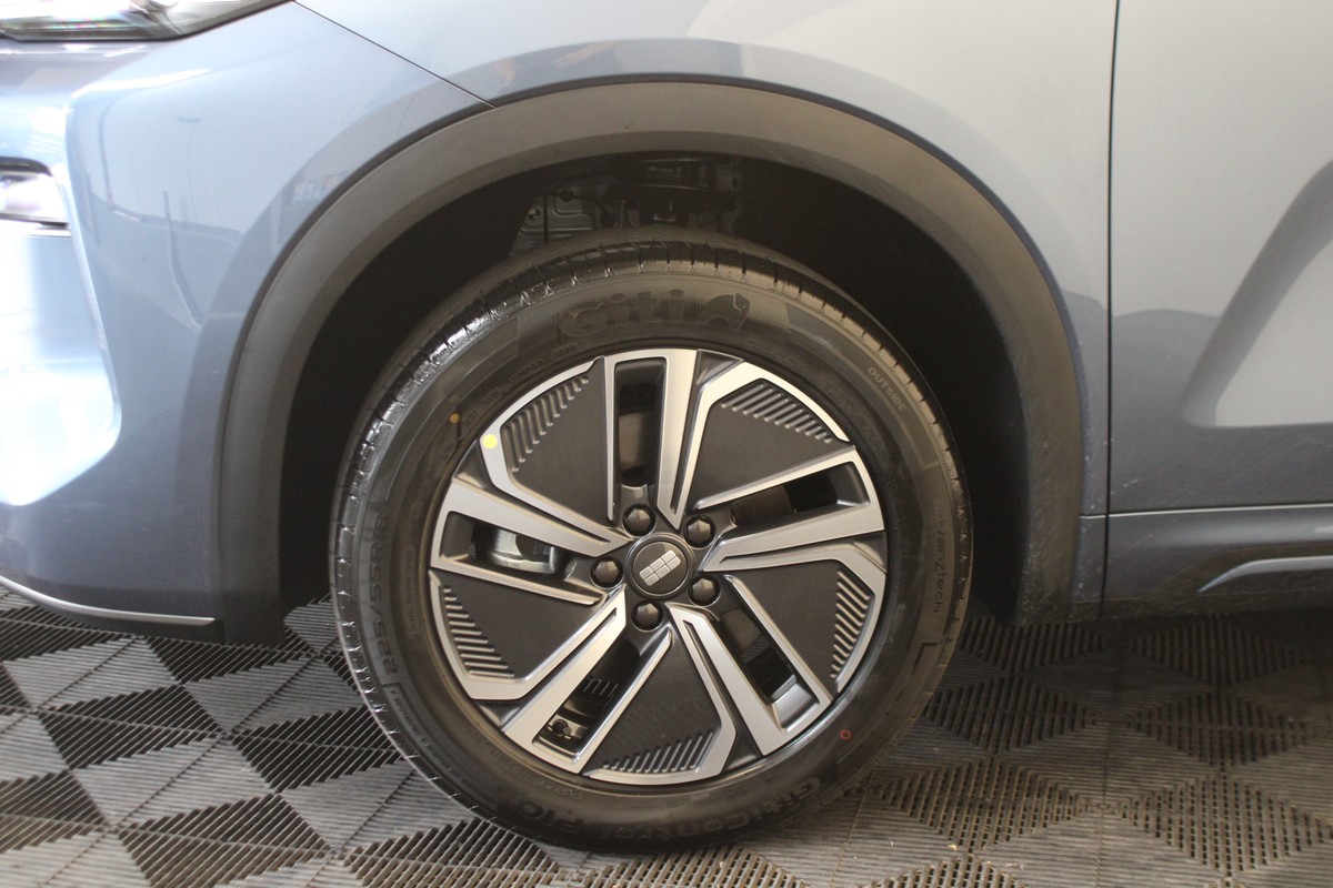Geely Starray EM-i