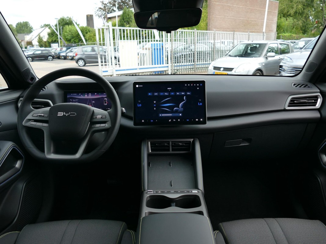 BYD ATTO 2