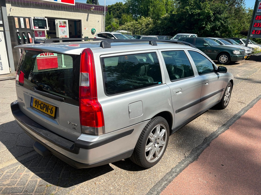 Volvo V70