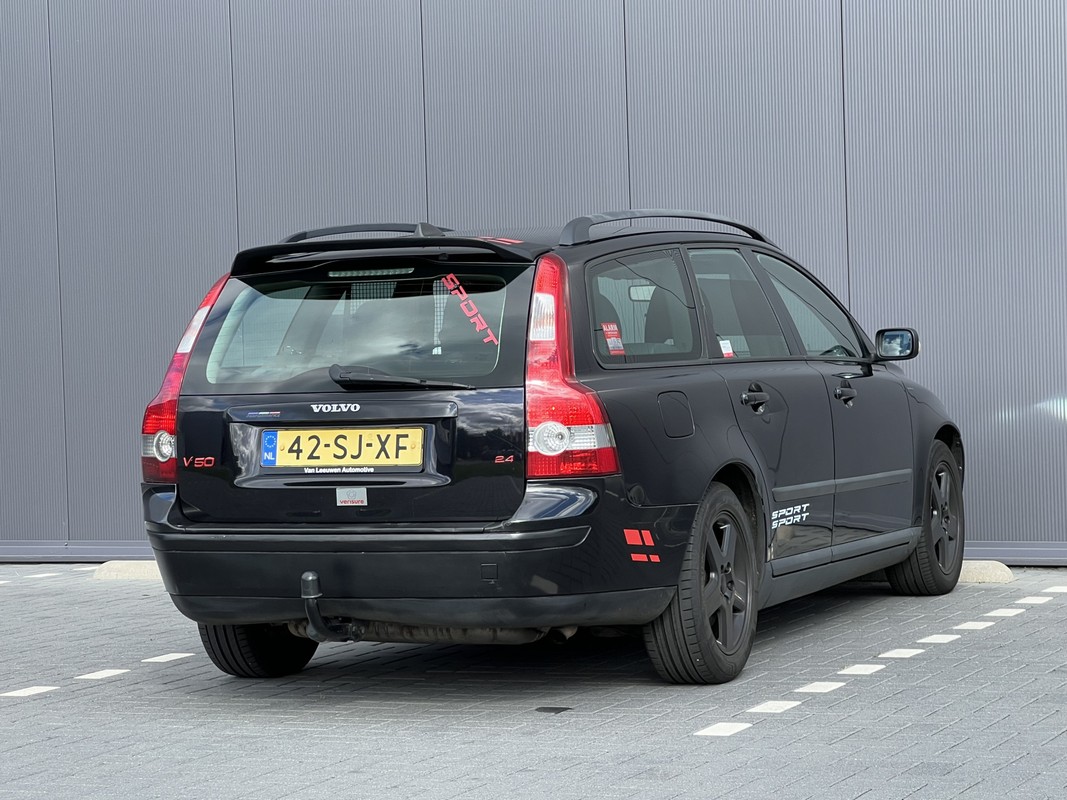 Volvo V50
