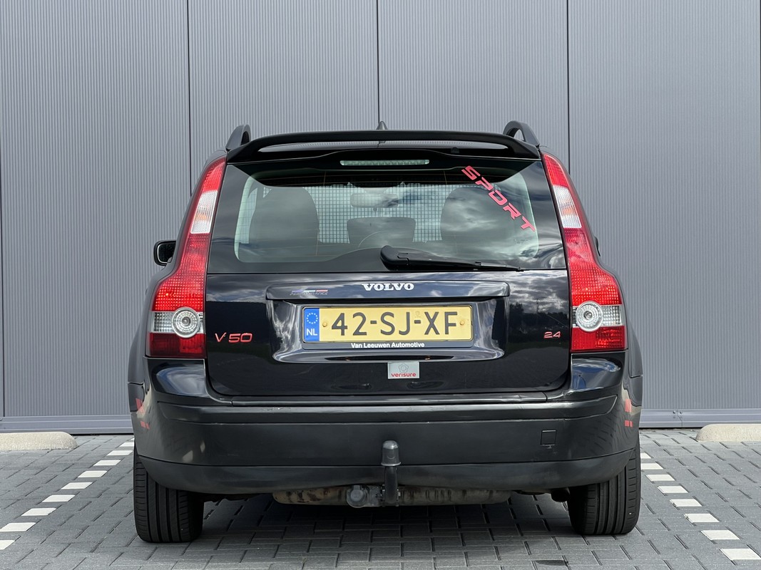 Volvo V50