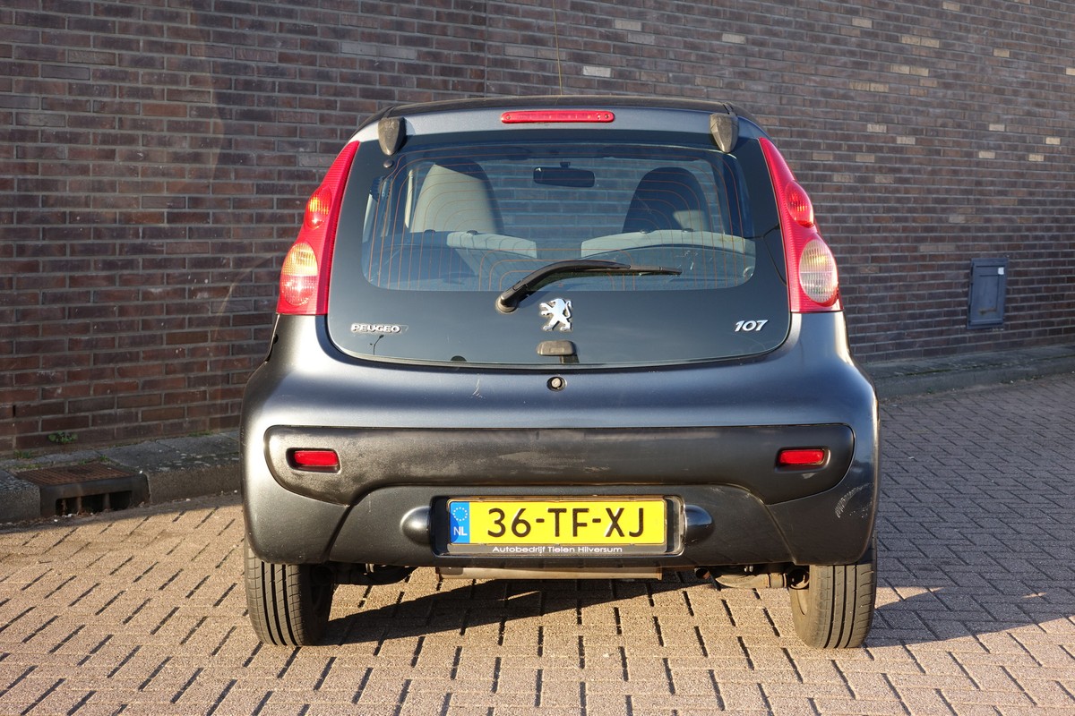 Peugeot 107