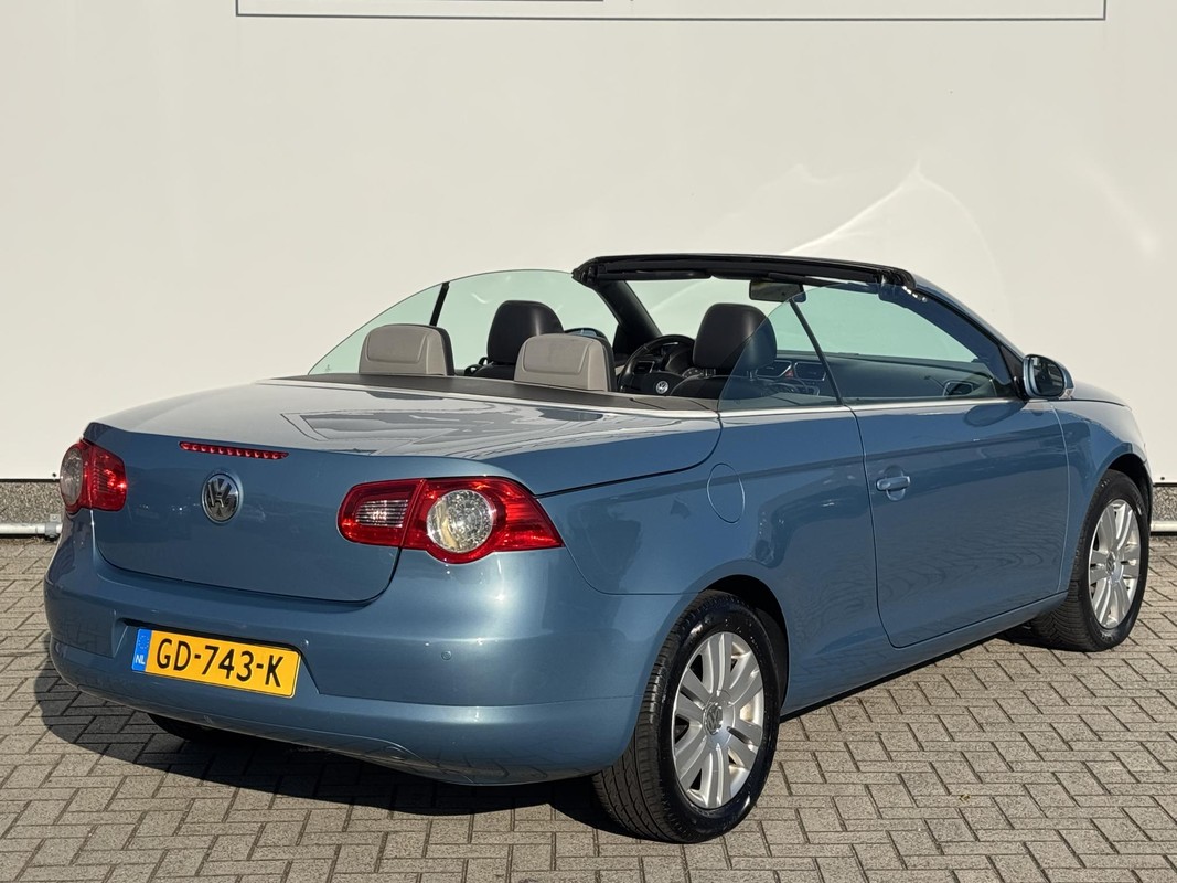 Volkswagen Eos