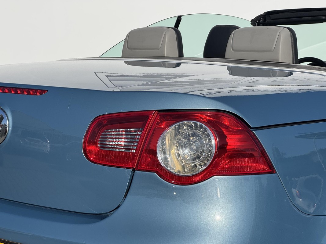 Volkswagen Eos