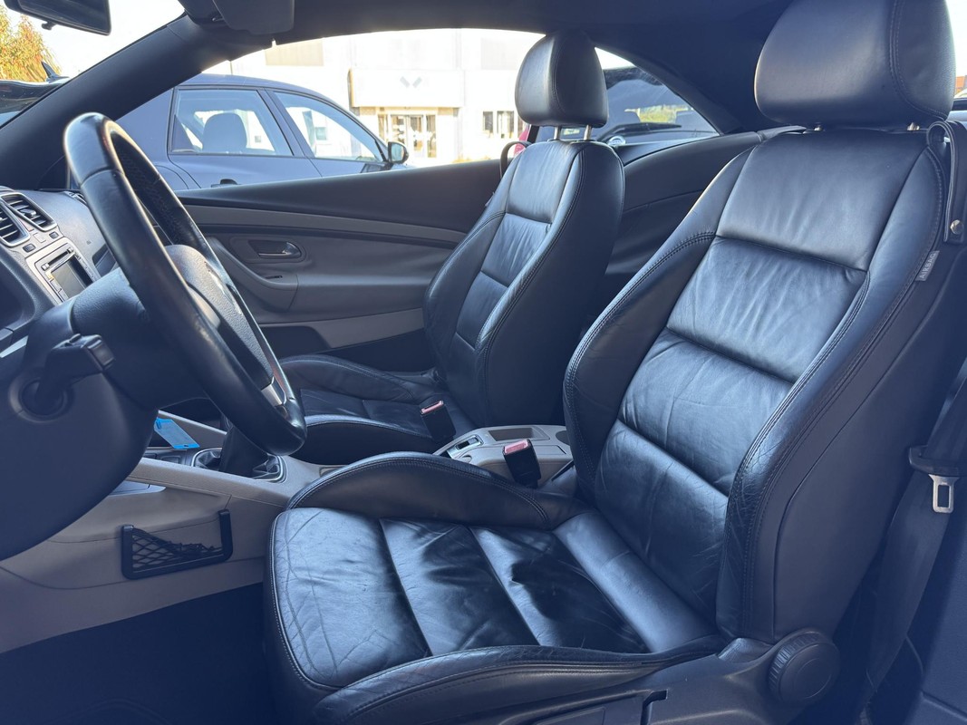 Volkswagen Eos