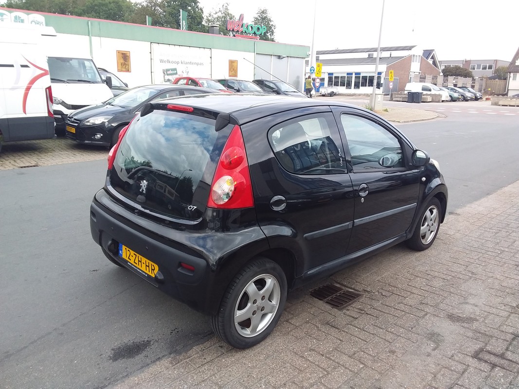 Peugeot 107