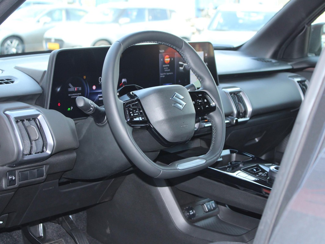 Suzuki e Vitara