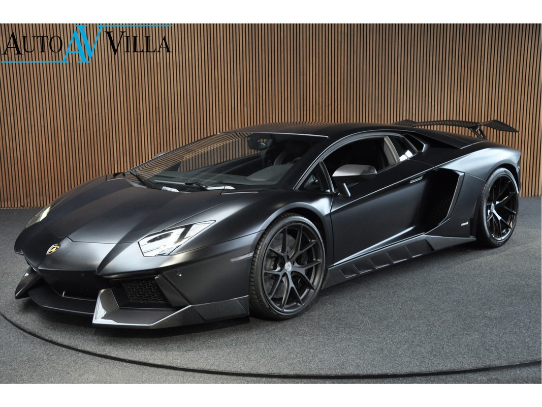 Lamborghini Aventador