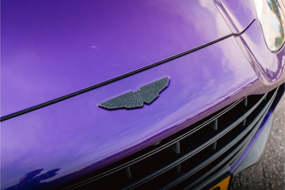 Aston Martin DBX