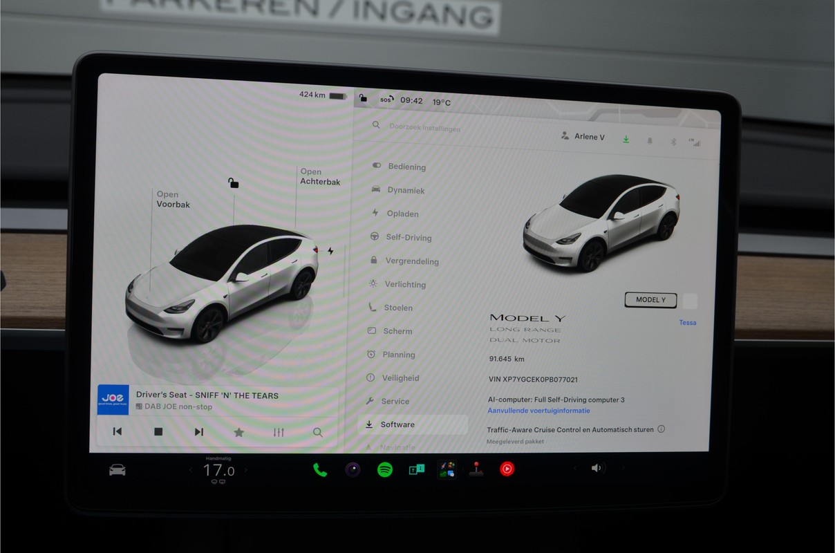 Tesla Model Y