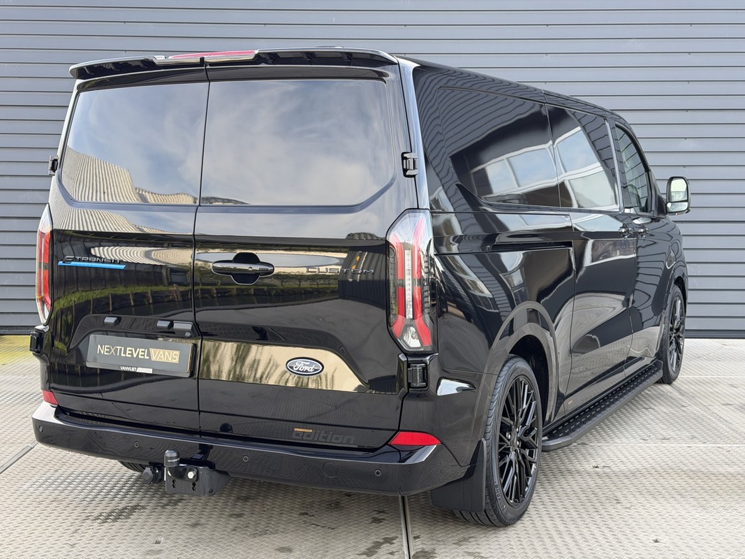 Ford E-Transit Custom