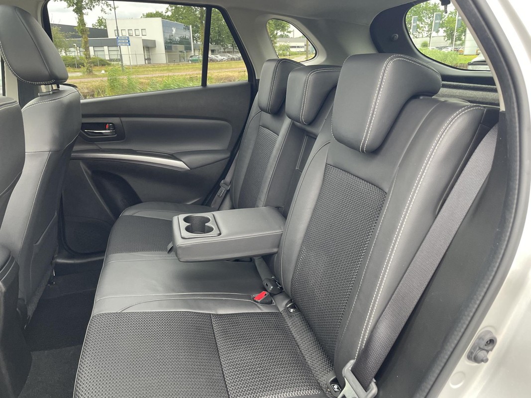 Suzuki S-Cross