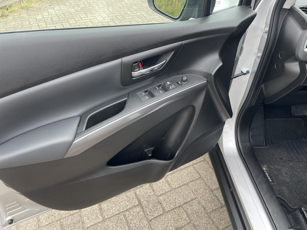Suzuki S-Cross