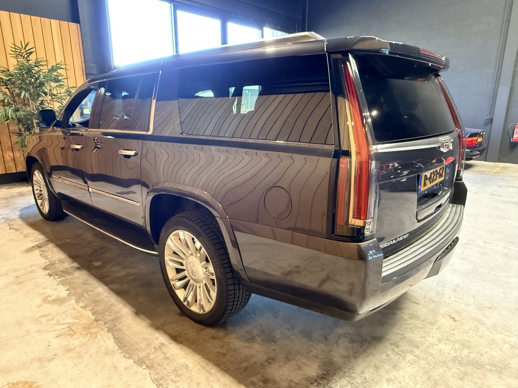 Cadillac Escalade
