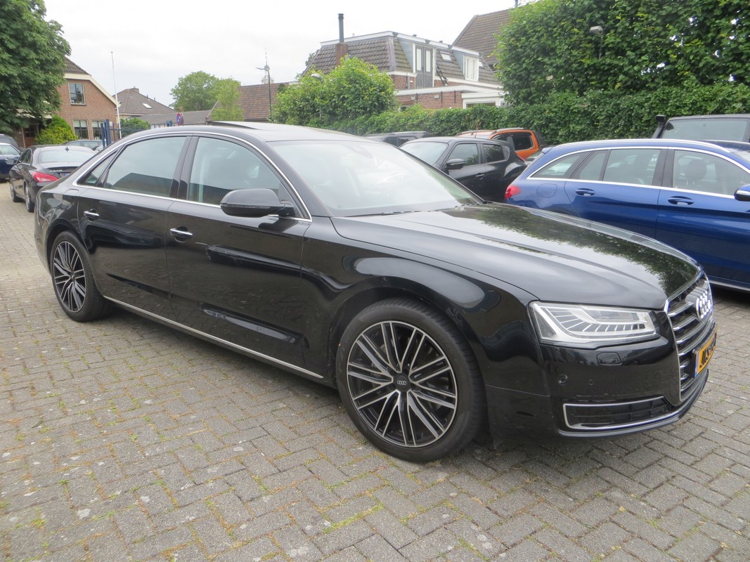 Audi A8