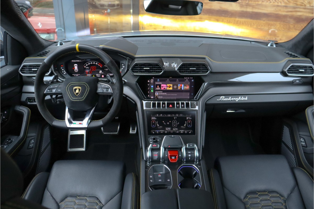 Lamborghini Urus