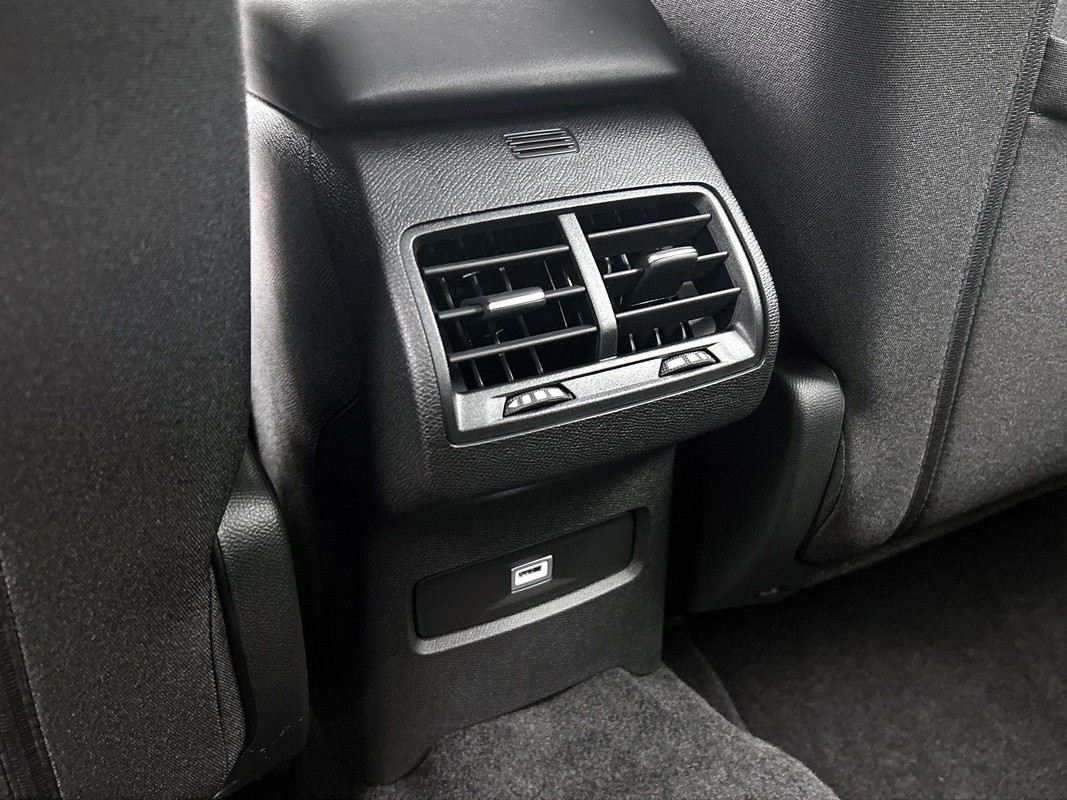 Citroën ë-C4