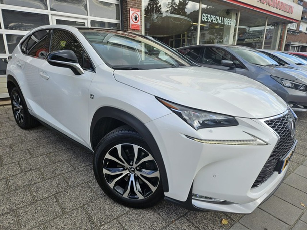 Lexus NX