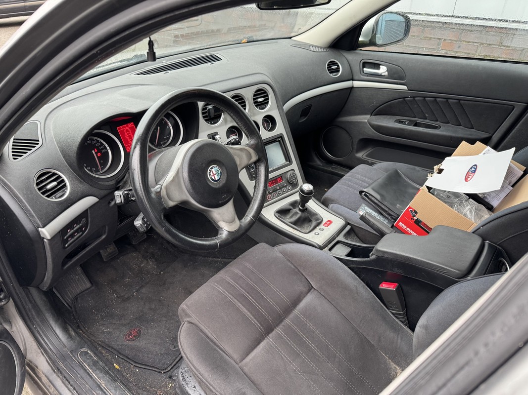 Alfa Romeo 159