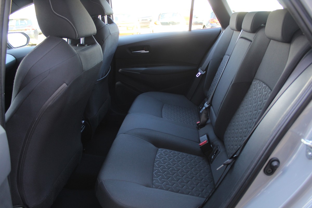 Toyota Corolla Touring Sports