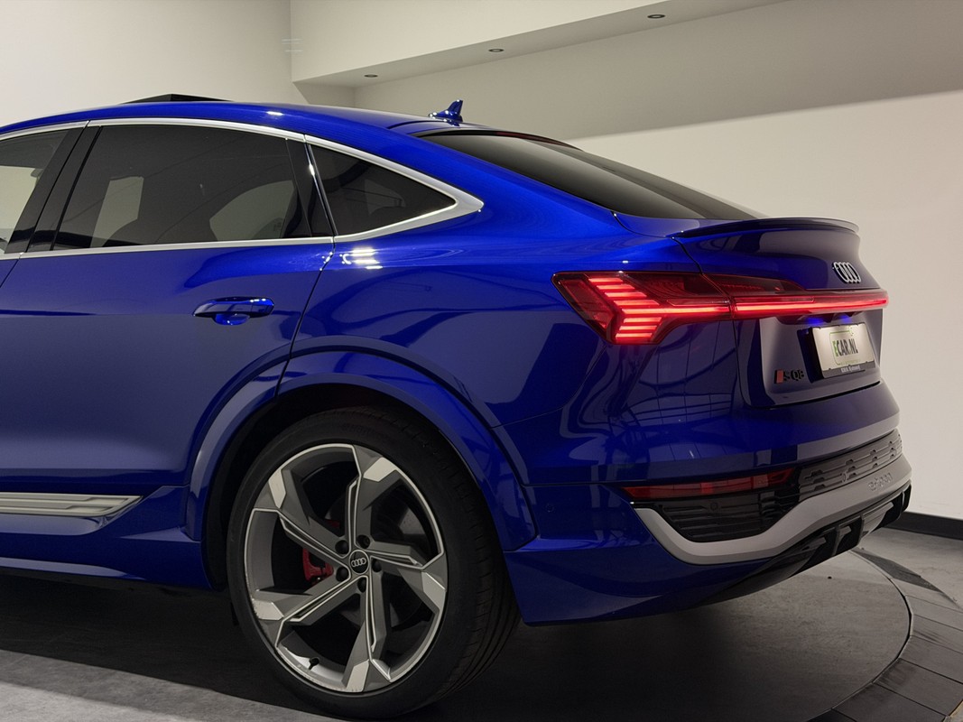 Audi Q8 Sportback e-tron