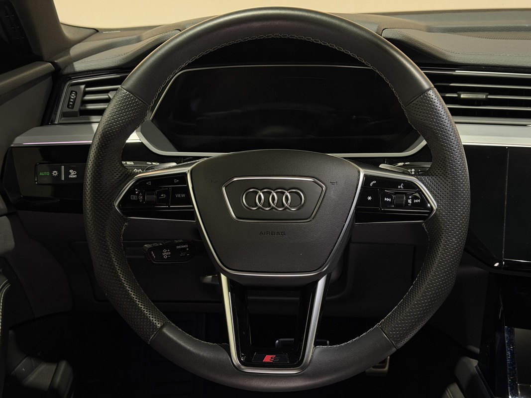 Audi Q8 Sportback e-tron