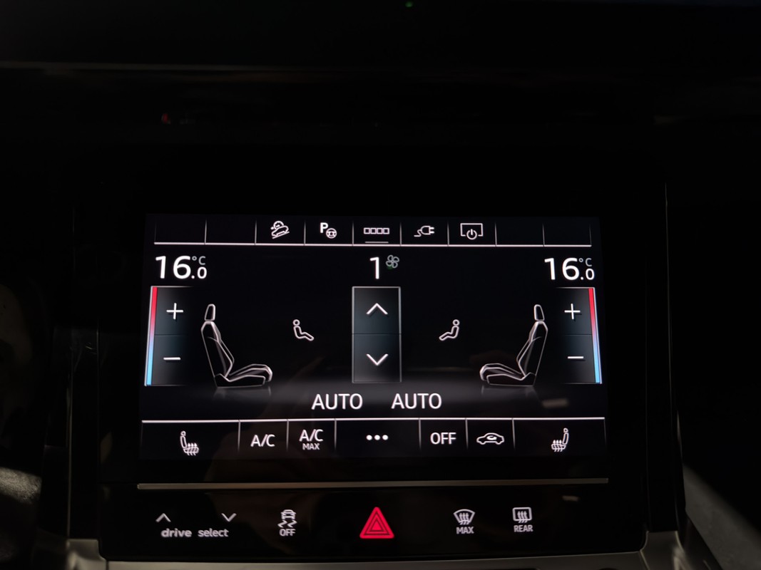 Audi Q8 Sportback e-tron