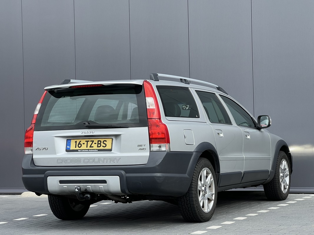 Volvo XC70