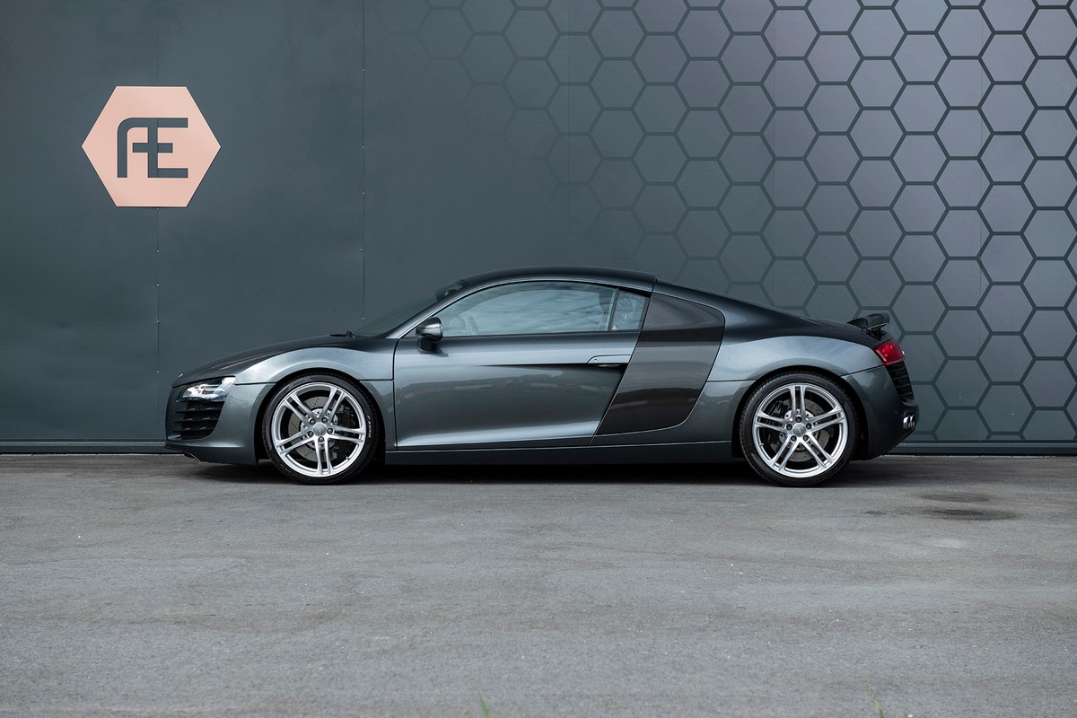Audi R8