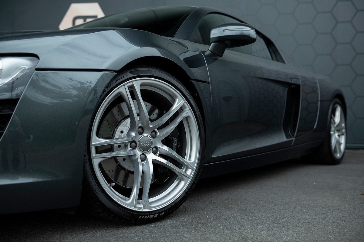 Audi R8