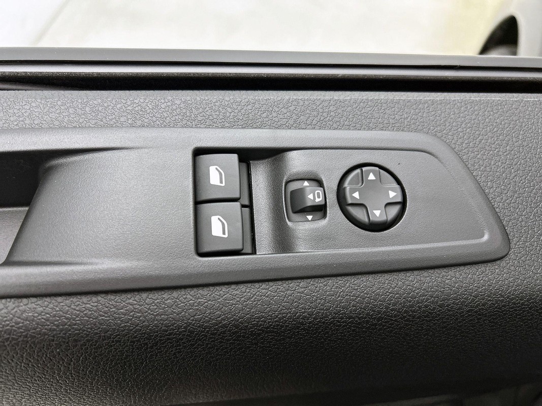 Peugeot e-Expert